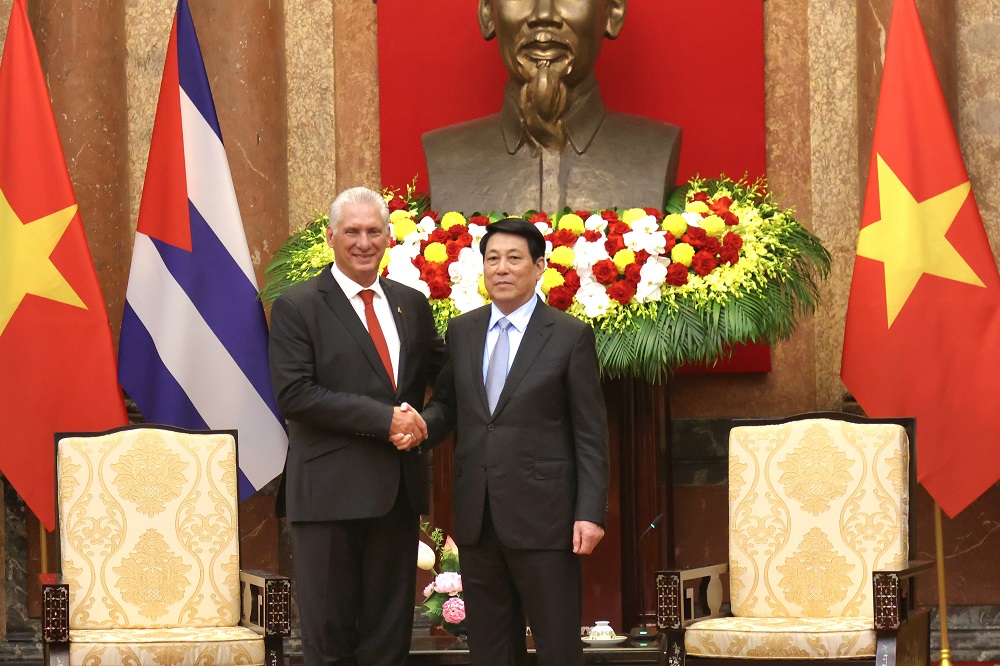 Díaz-Canel sostiene encuentro con Presidente de Vietnam, «un amigo sincero de Cuba»