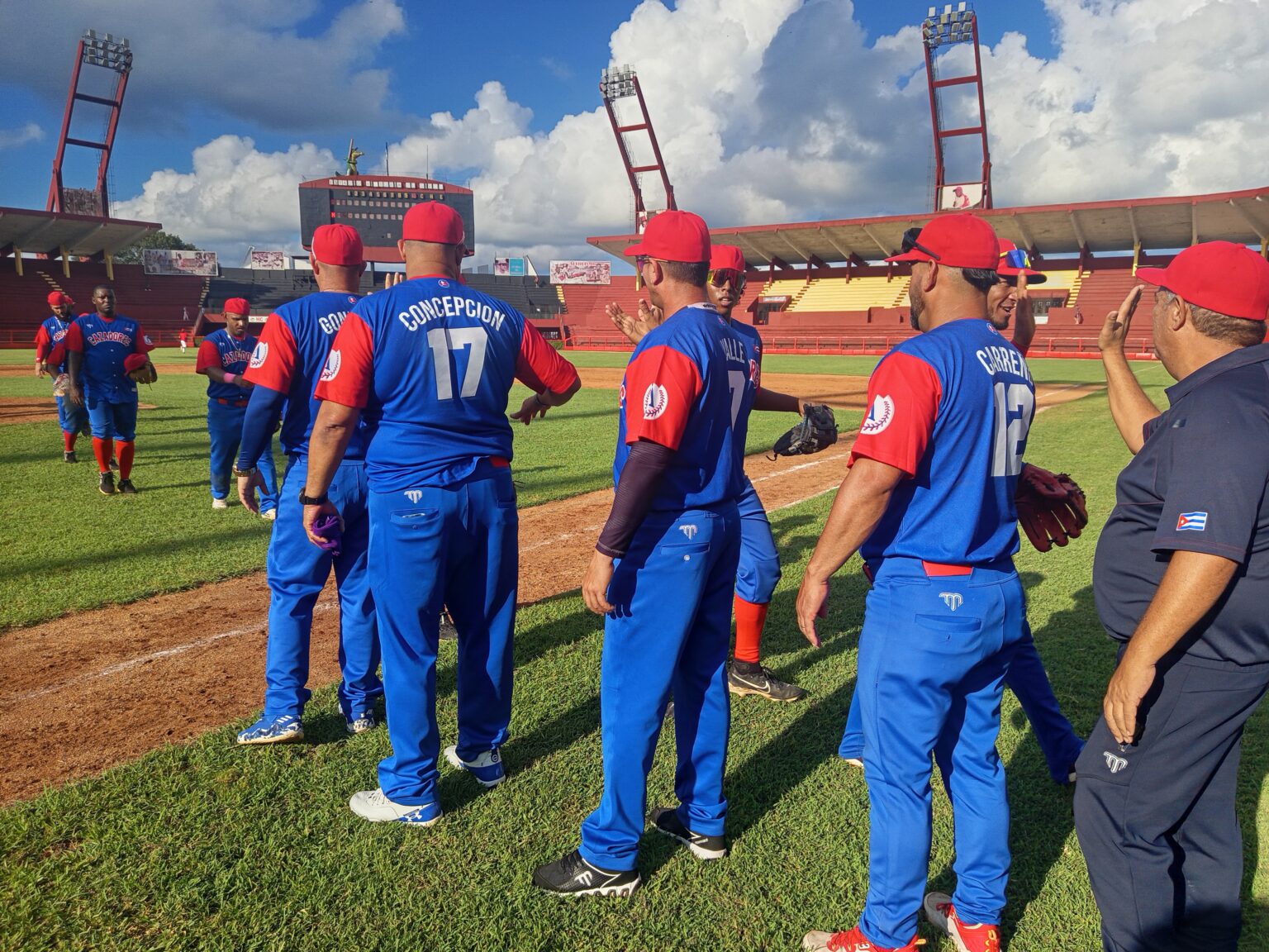 Integrantes de los Cazadores de Artemisa. Foto: Radio Rebelde Integrantes de los Cazadores de Artemisa. Foto: Radio Rebelde