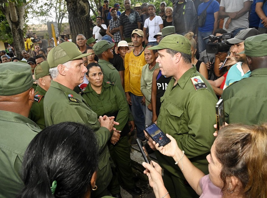 Díaz-Canel en Granma y Santiago de Cuba