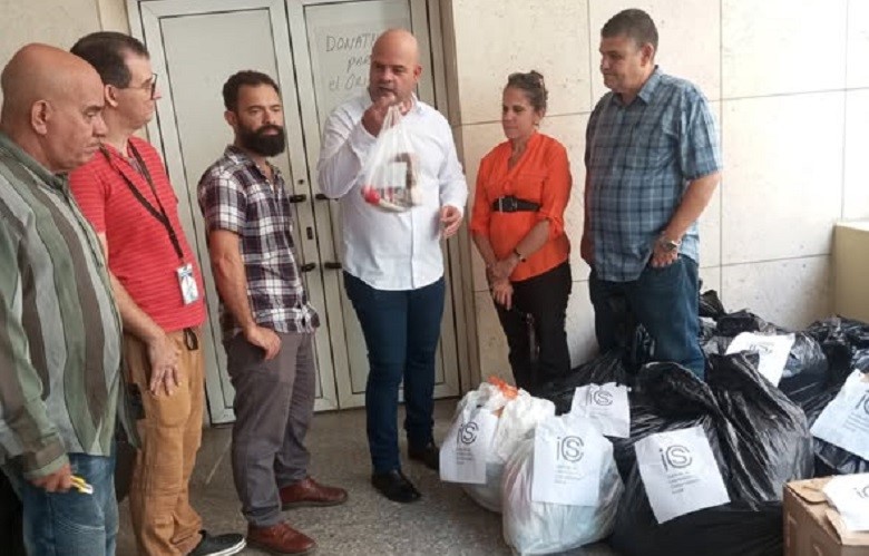 Envía ICS donativos para damnificados por huracán Melissa