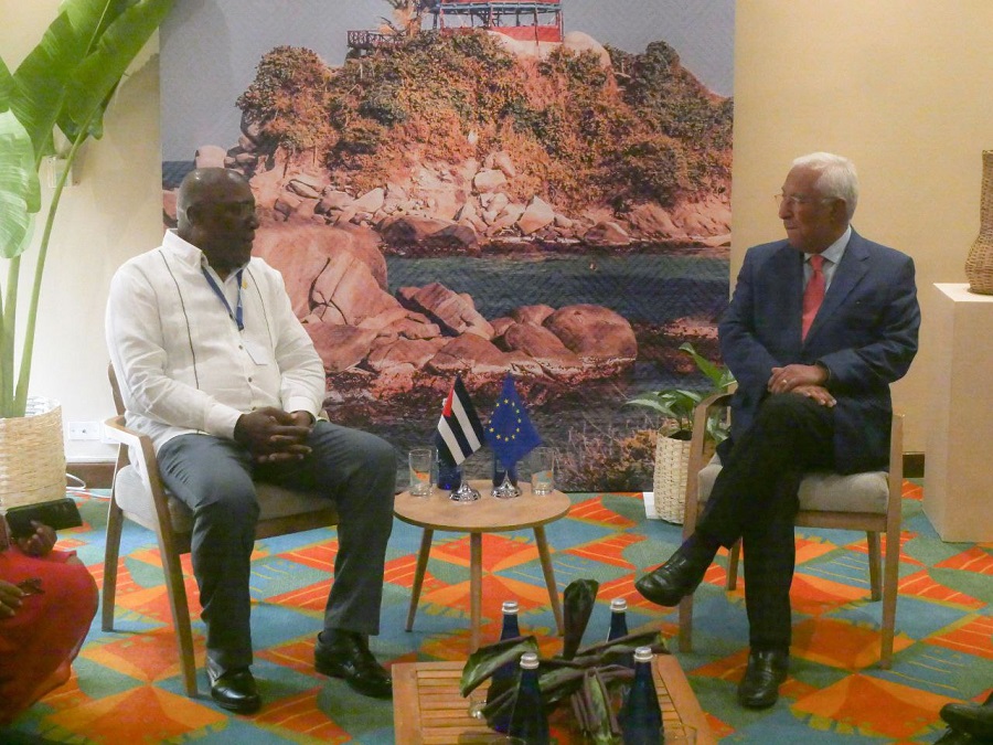 Sostiene Valdés Mesa encuentro con el presidente del Consejo Europeo