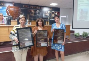 Reconocen en Villa Clara a profesionales vinculados a la Gestión y al Patrimonio documental