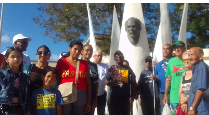 Discapacitados tuneros agradecen las bondades de la Revolución