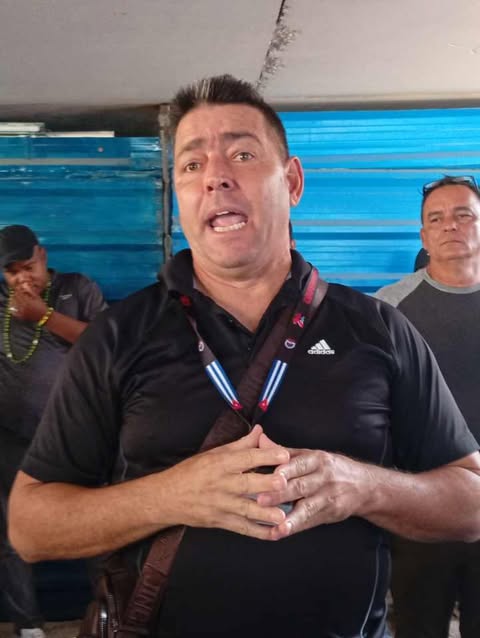 Cuentapropistas del área de comercialización del Puente de 100 y Boyeros cierran filas a las ilegalidades 