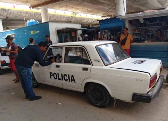 Cuentapropistas del área de comercialización del Puente de 100 y Boyeros cierran filas a las ilegalidades