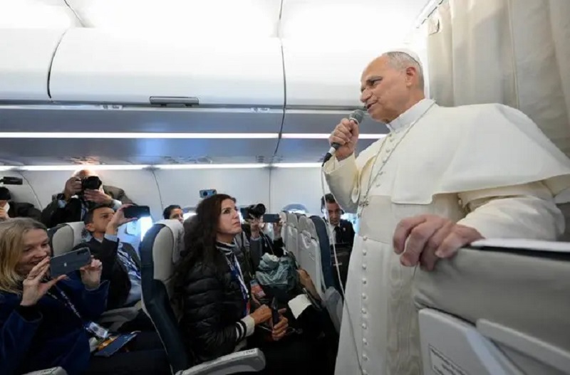 Papa León XIV expresa preocupación ante posible invasión a Venezuela por EE.UU.