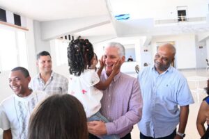 Díaz-Canel de recorrido por La Habana