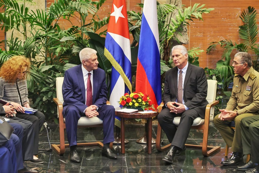 Díaz-Canel califica de "enorme significación" visita del Ministro del Interior ruso