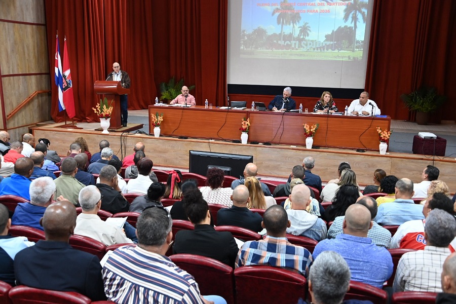 Celebran Plenos Extraordinarios del Partido en Sancti Spíritus y Villa Clara