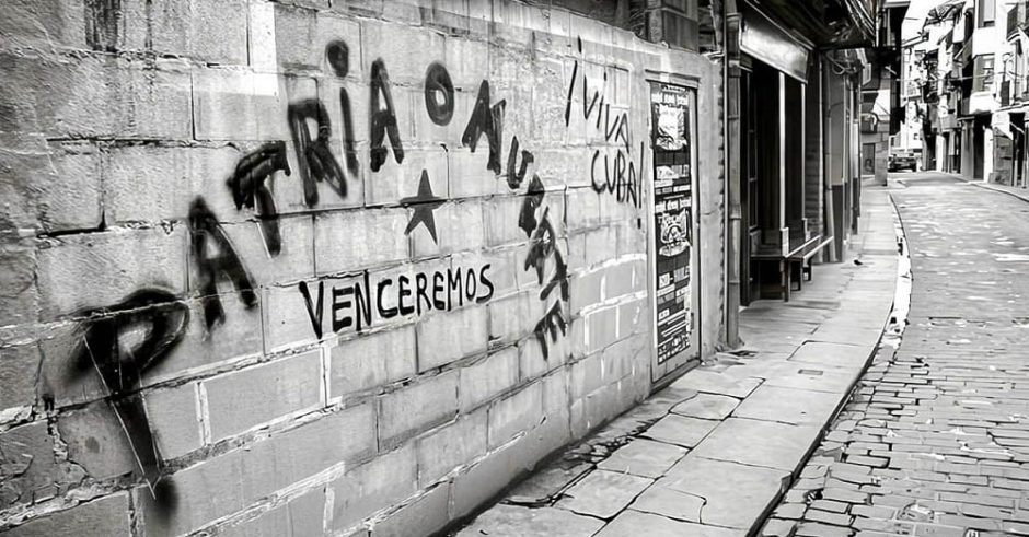 Carte Patria o Muerte