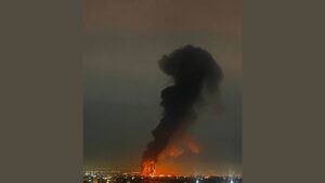 Estados Unidos e Israel bombardean Irán