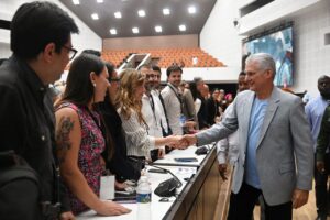 encuentro con convoy solidario a Cuba