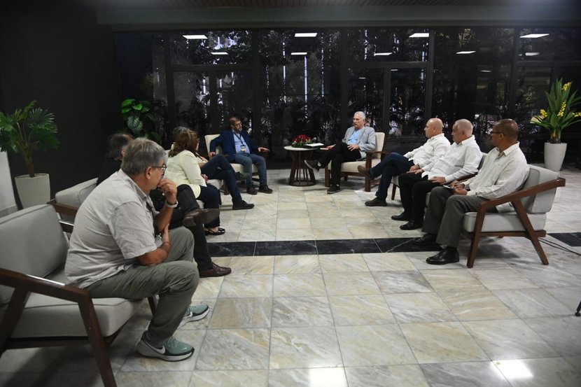 encuentro con líder del Convoy Nuestra América