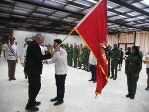 Acto Solemne de entrega de condecoraciones y reconocimientos a jóvenes con méritos sobresalientes de todo el país