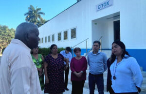 Recorrió Esteban Lazo centros científicos y sociales en La Habana