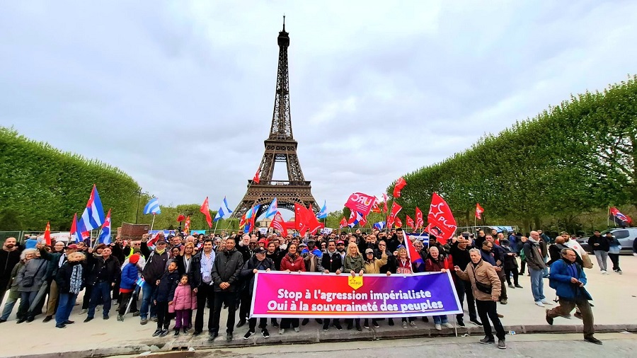 Solidaridad con Cuba desde París