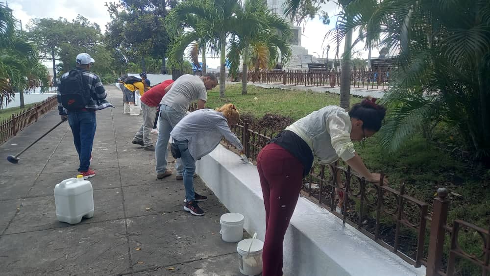 Jornada de trabajo voluntario “Mi Barrio por la Patria” en Villa Clara