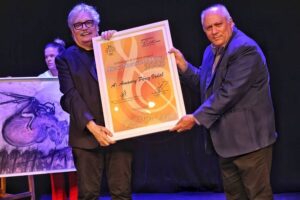 Entregan Premio Nacional de Música 2025 a Amaury Pérez