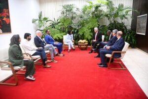 Expone Díaz-Canel a congresistas de EE.UU. daños de bloqueo en Cuba