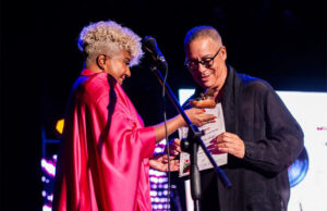 Músico Issac Delgado obtiene el Gran Premio Cubadisco 2026