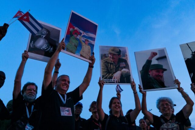 Tribuna Raúl Castro Tribuna Raúl Castro
