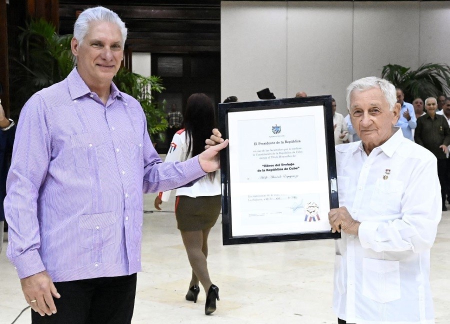 Díaz-Canel exalta el rol decisivo del campesinado cubano en defensa de la Revolución