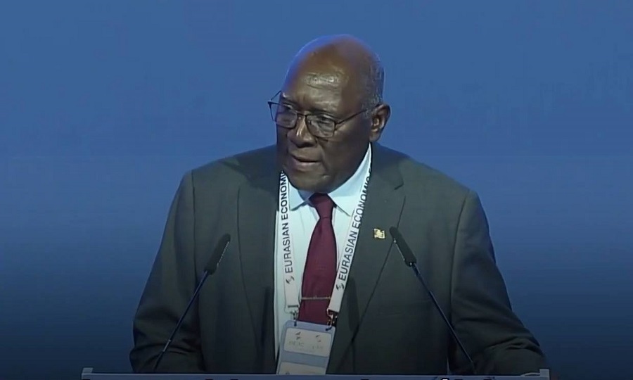 Interviene Vicepresidente cubano en sesión plenaria del V Foro Económico Euroasiático