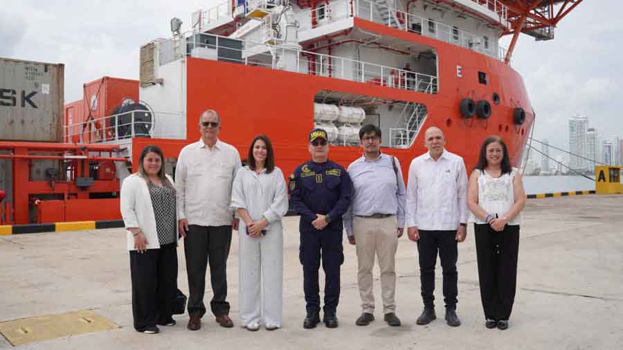 Parte desde Cartagena, cargamento con ayuda hacia Cuba