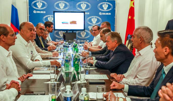 Rusia y China: dos países hermanos