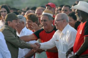 La eterna presencia de Raúl desde la Plaza del Che