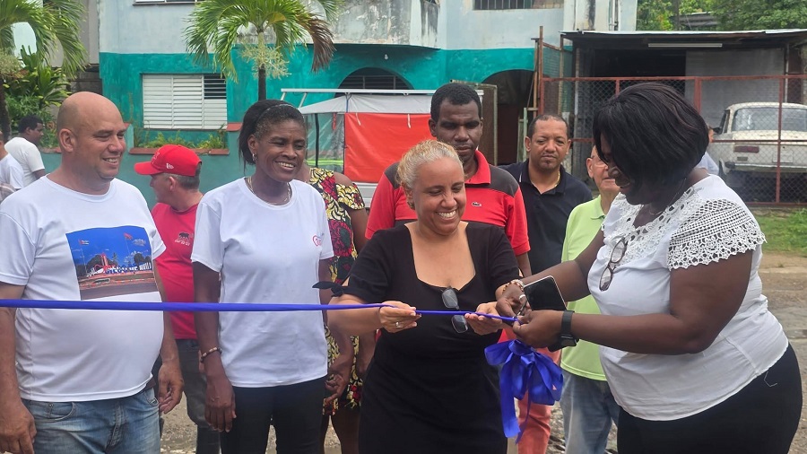 Inauguran solinera comunitaria en el Cerro