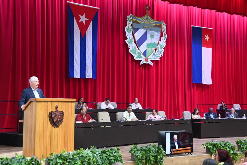 Díaz-Canel en clausura de Asamblea Nacional
