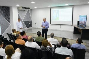 Díaz-Canel visita el Hospital González Coro: no hay escasez que fracture la voluntad