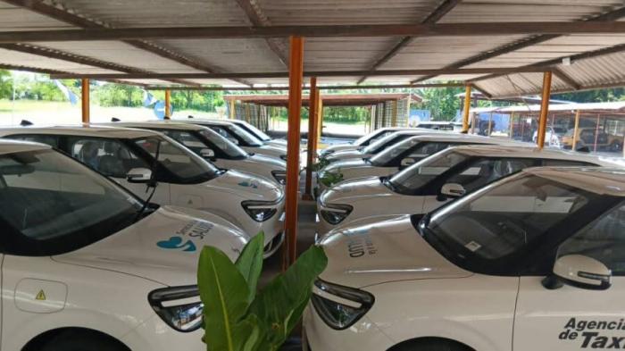Nuevos autos eléctricos mejorarán traslado de pacientes de hemodiálisis