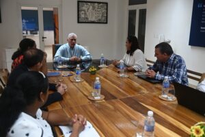 Presidente Díaz-Canel visita el Parque Científico Tecnológico de La Habana