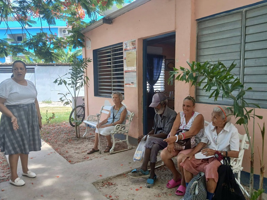 Atención a la Familia en barrios en transformación de La Habana