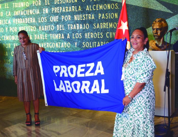 Reconocimientos para la excelencia radial
