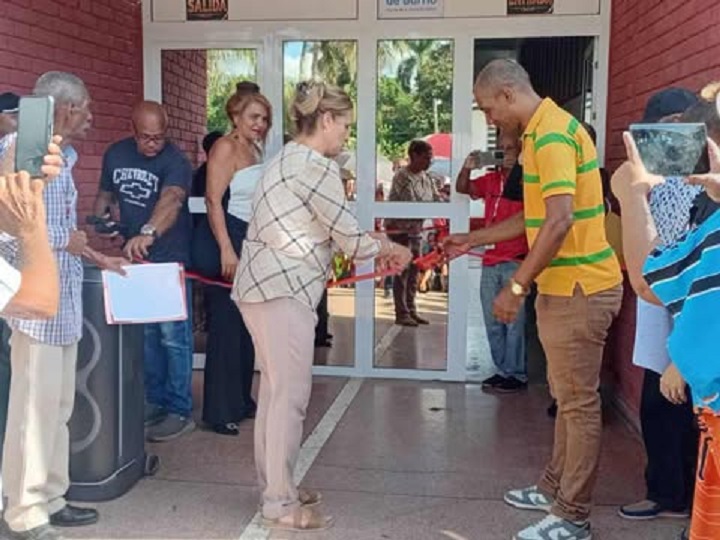 Inauguran Mercado de Barrio en Boyeros