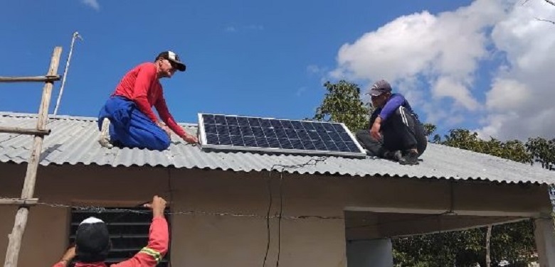 Filial Copextel Las Tunas transforma el sol en luz eléctrica
