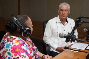Díaz-Canel en Radio Rebelde
