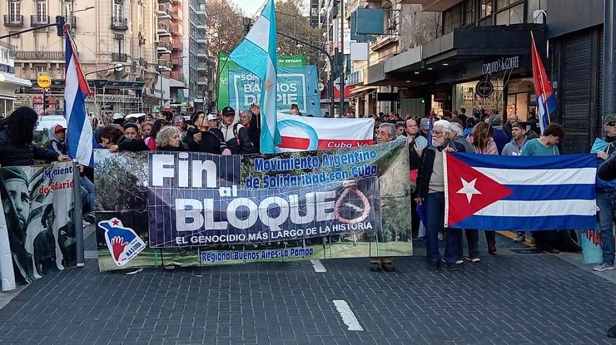 Movimeinto de Solidaridad con Cuba en Argentina