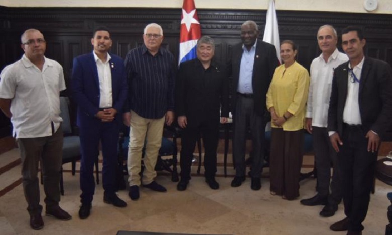 Recibió Esteban Lazo a parlamentario japonés