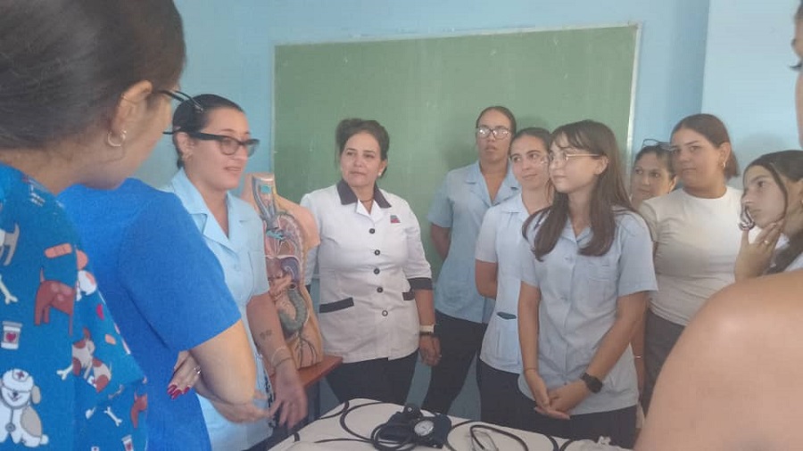 Colegio Universitario de Ciencias Médicas en Ciego de Ávila apuesta por la formación vocacional